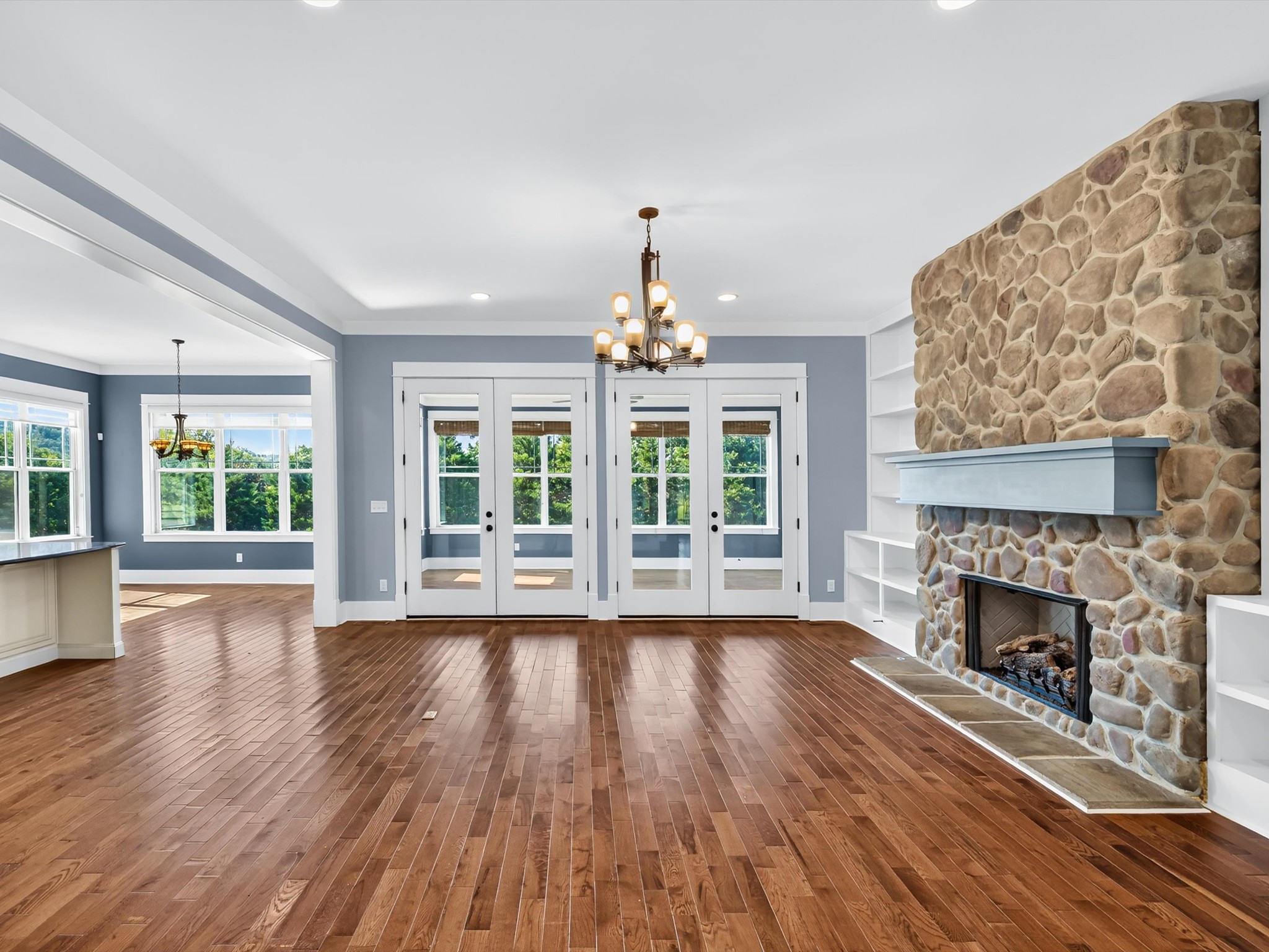 2533 Belle Brook Dr