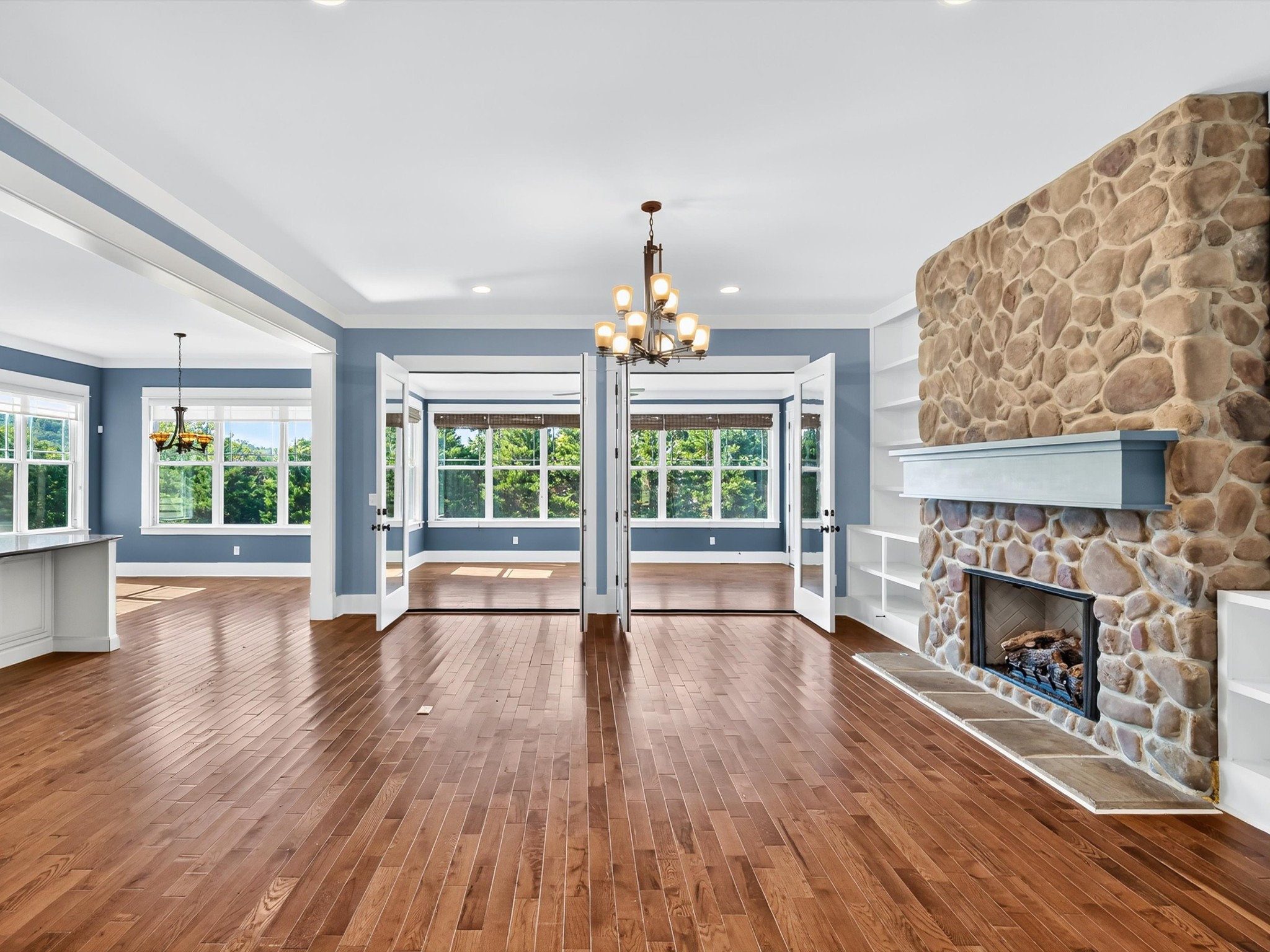 2533 Belle Brook Dr
