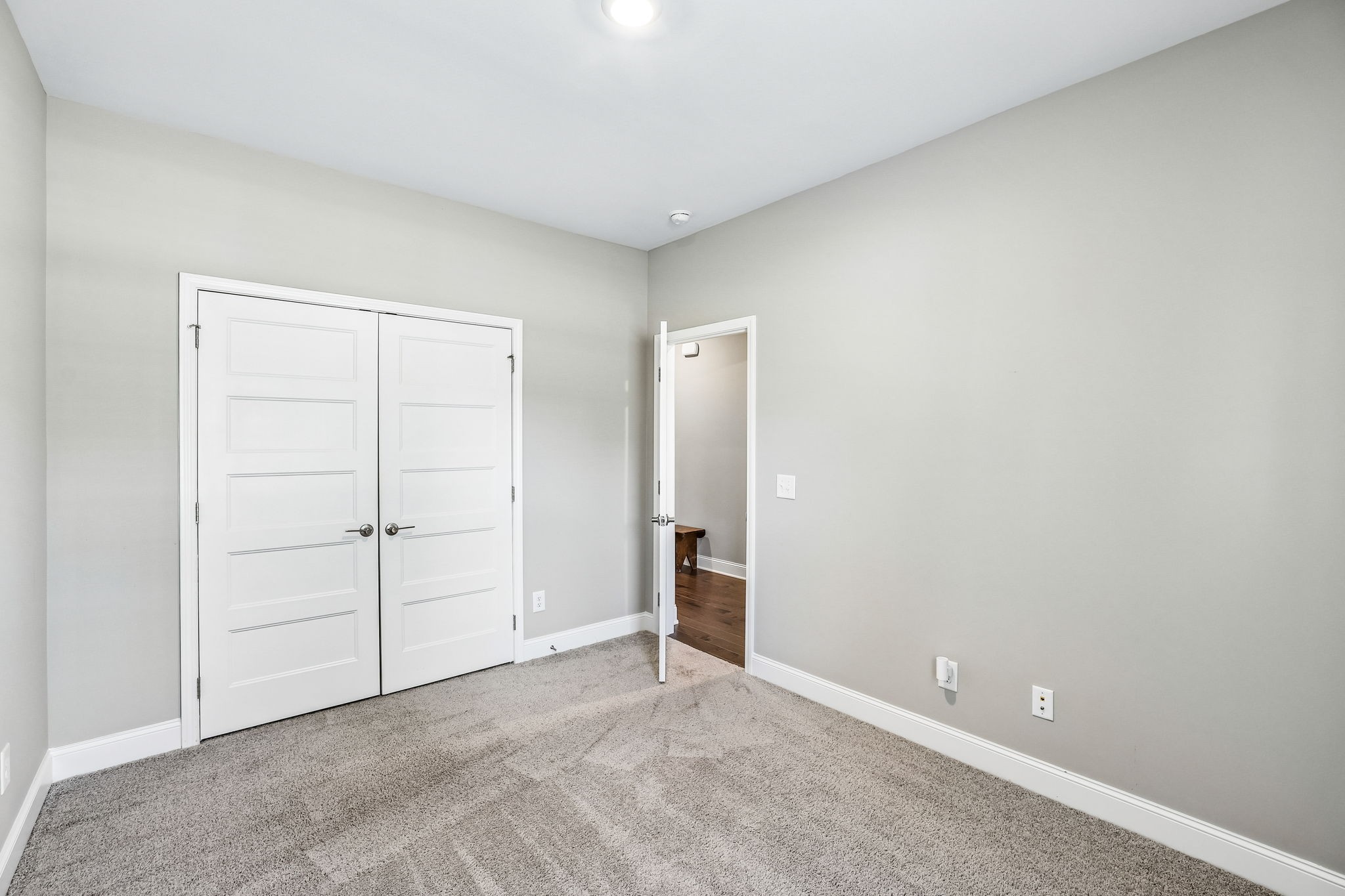 1559 Cedarbrooke Ln