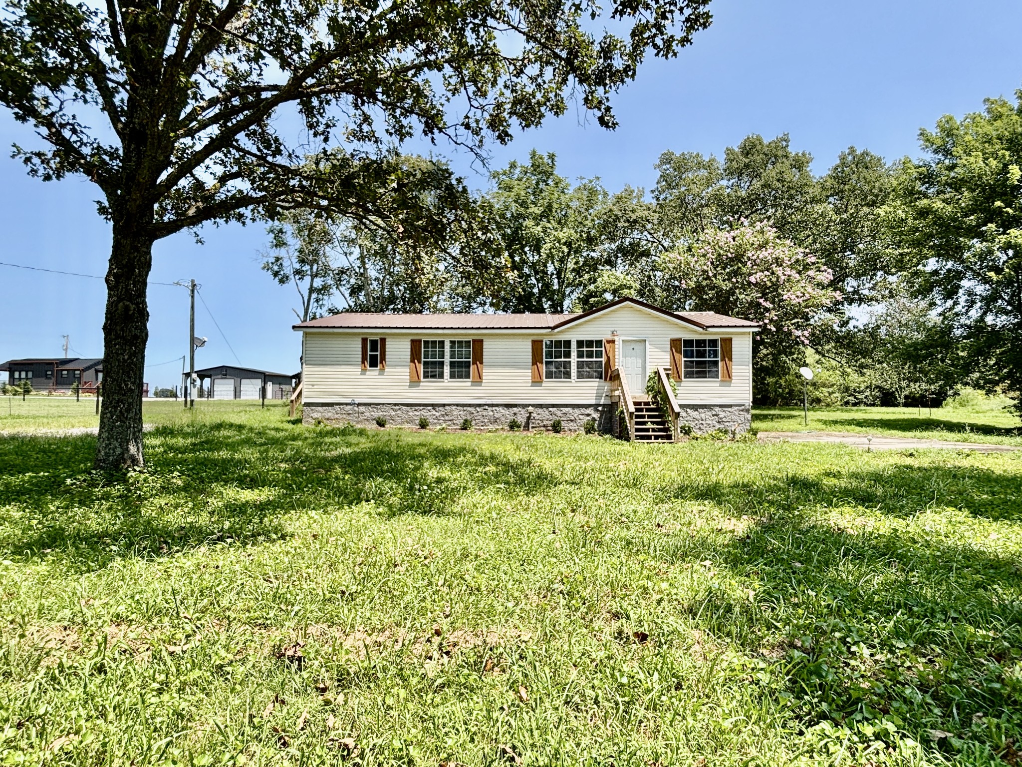 4816 Old Salem Lexie Rd