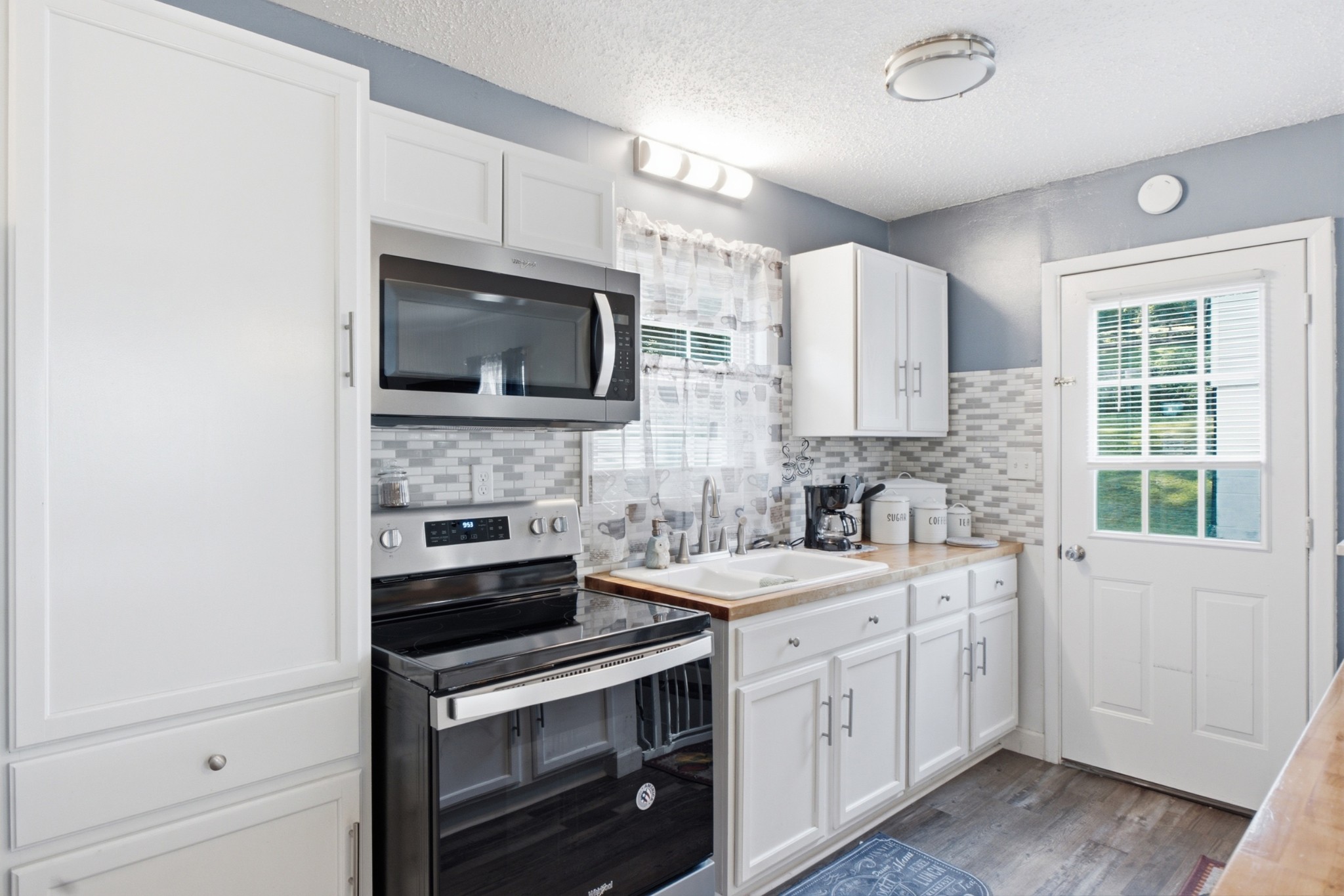 1220 28th Street, SE