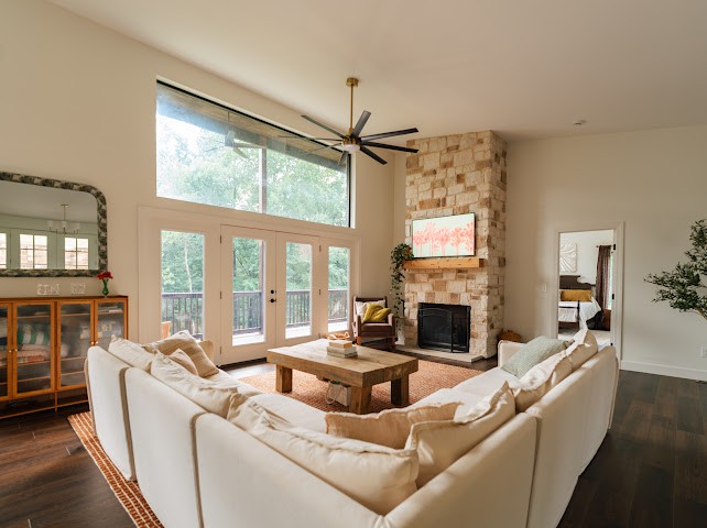 6277 Gordon Lawrence Rd
