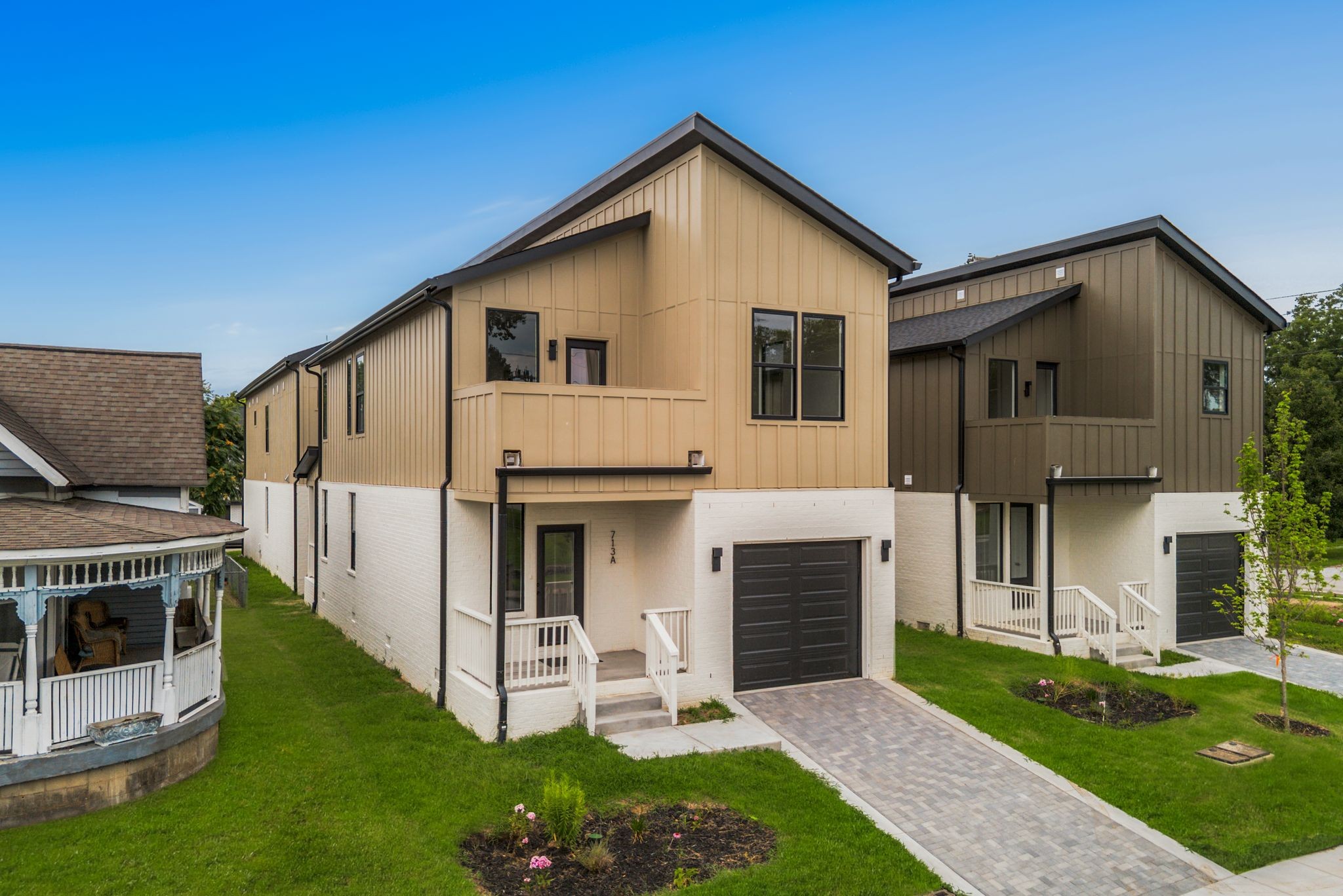 713A 49th Ave