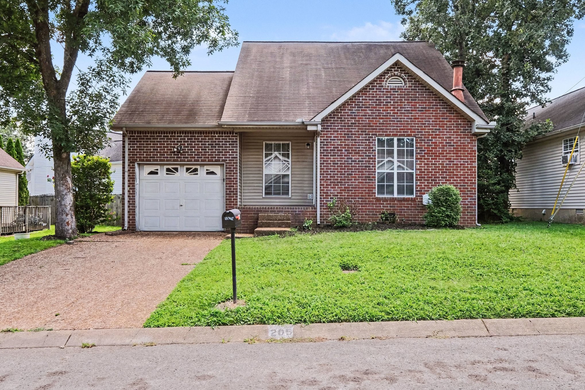 205 Shoemaker Ct