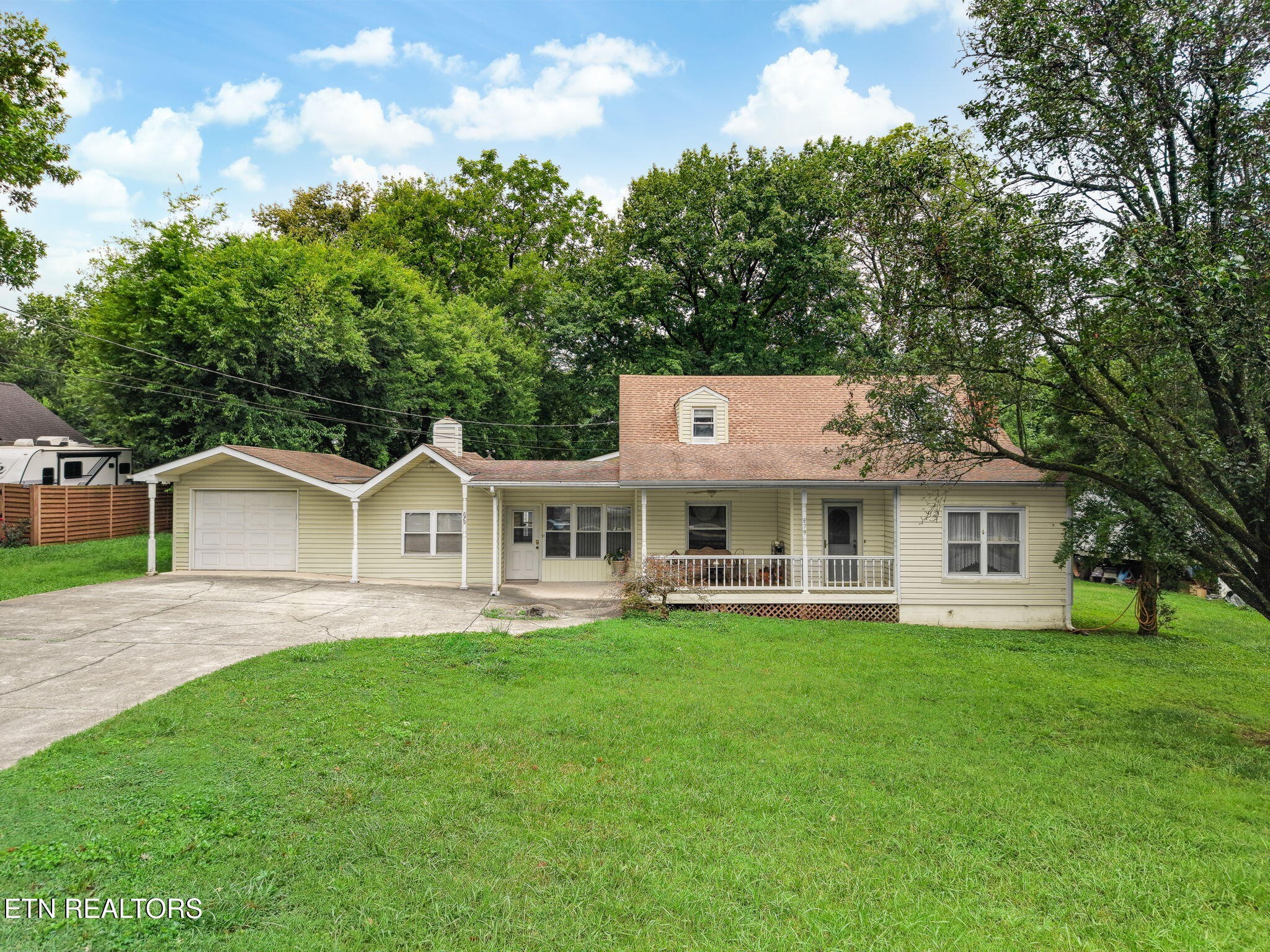 679 N Wright Rd