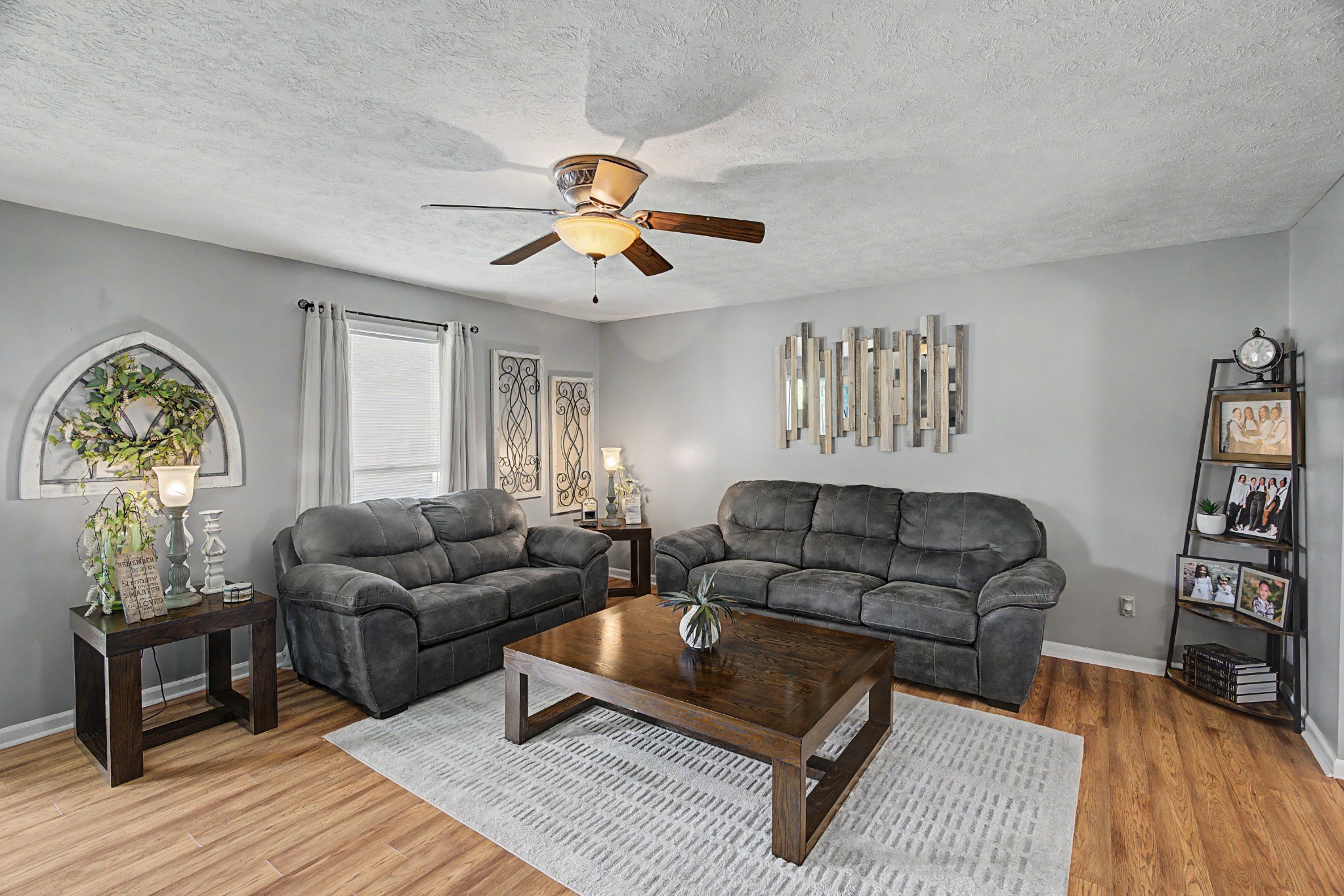 583 Winchester Dr
