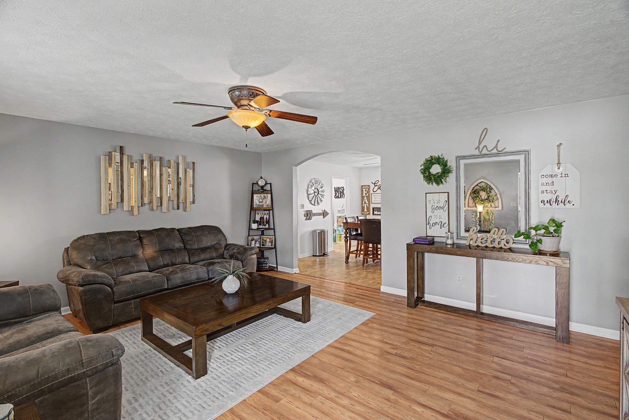 583 Winchester Dr