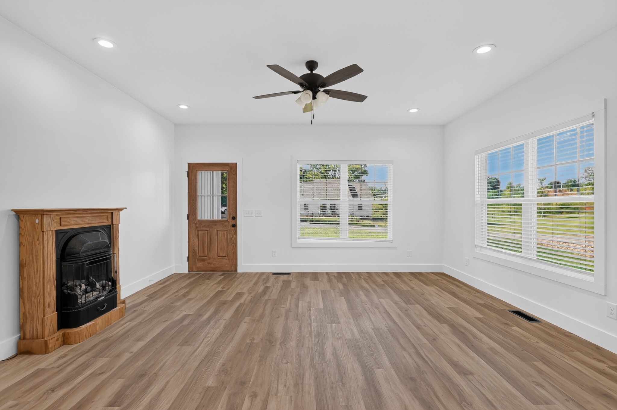 170 Honeysuckle Ln