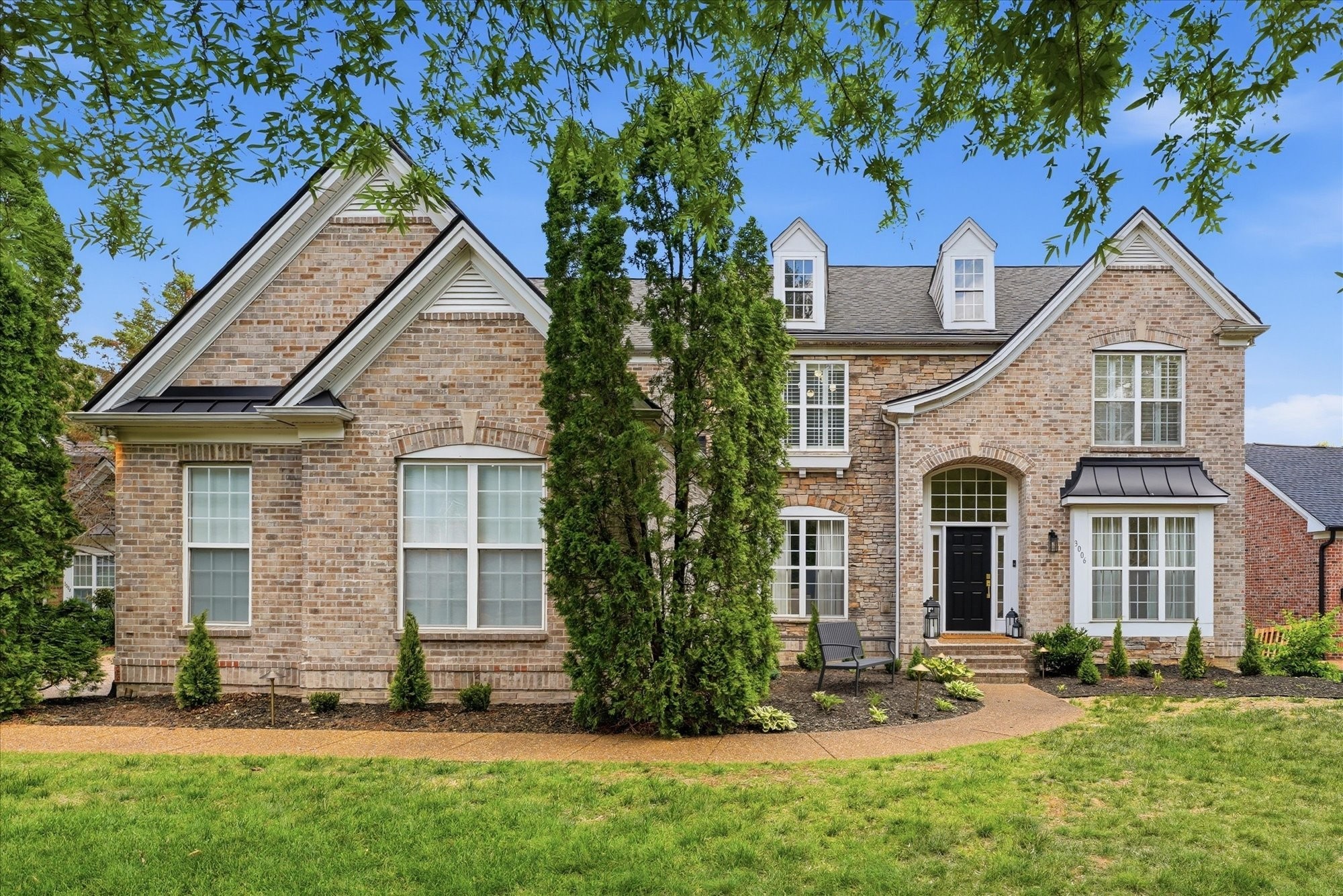 3006 Coral Bell Ln