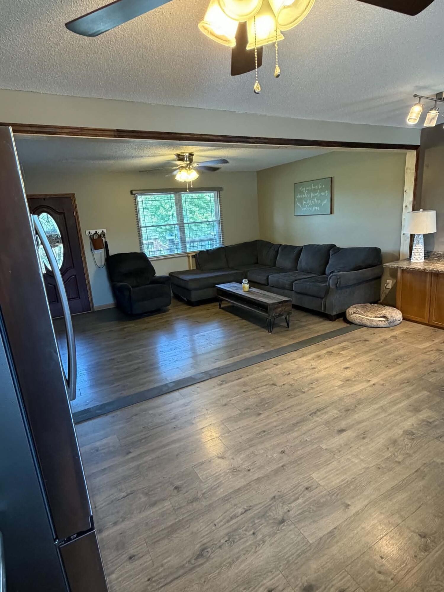 185 Cline Road, NE