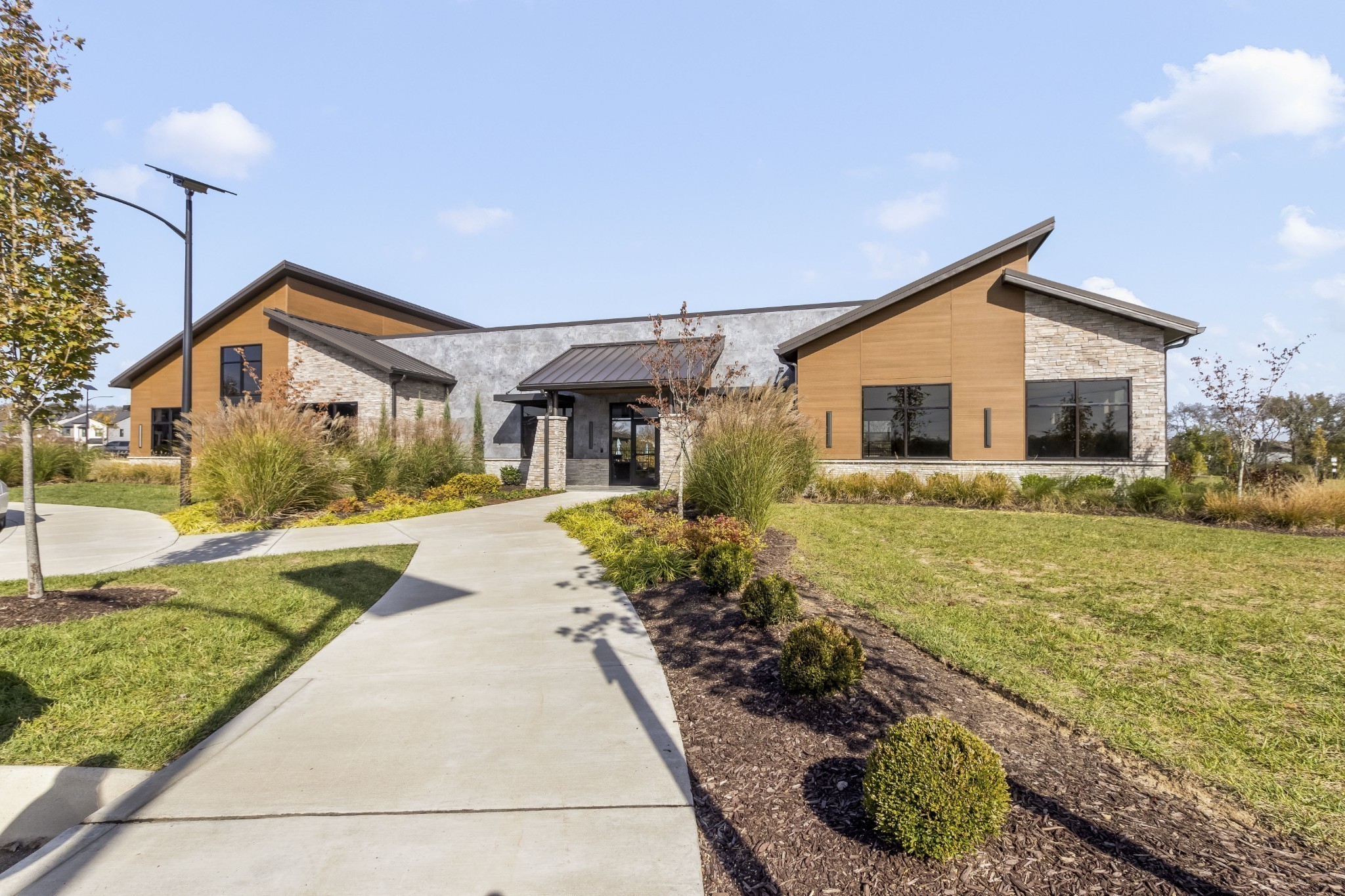 1144 Old Creek Bend