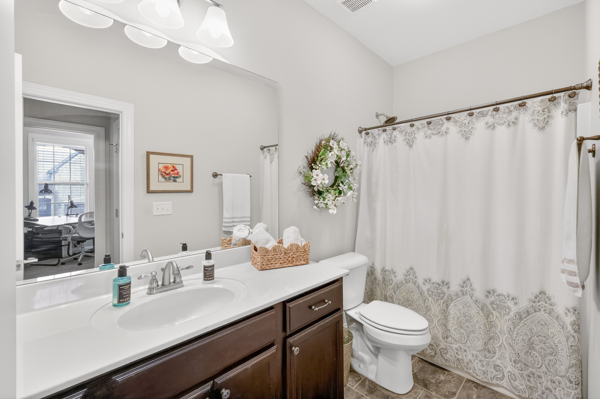 179 Village Cir