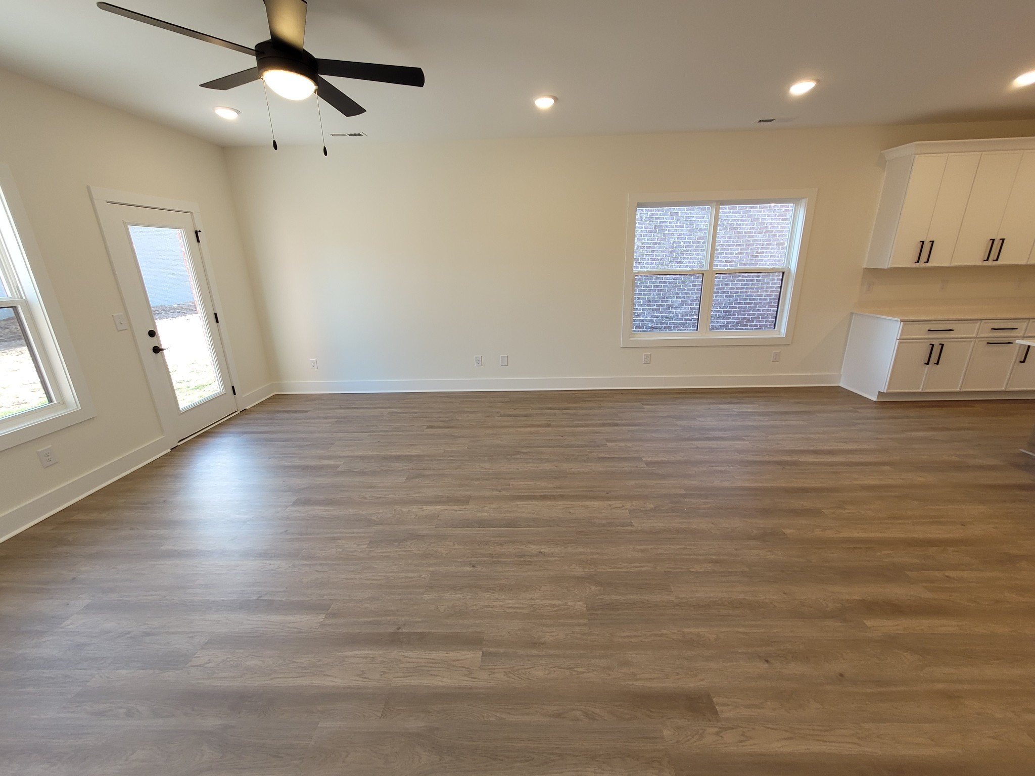 206 Sandalwood Way