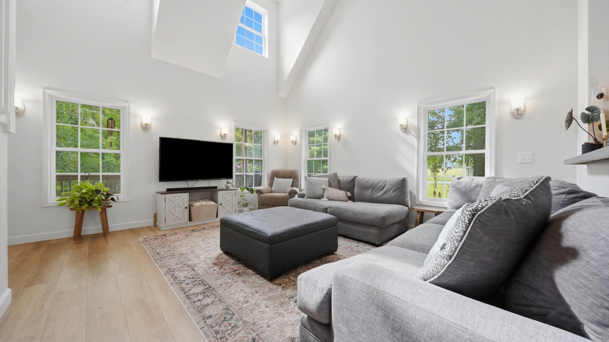 242 Robert Simmons Road