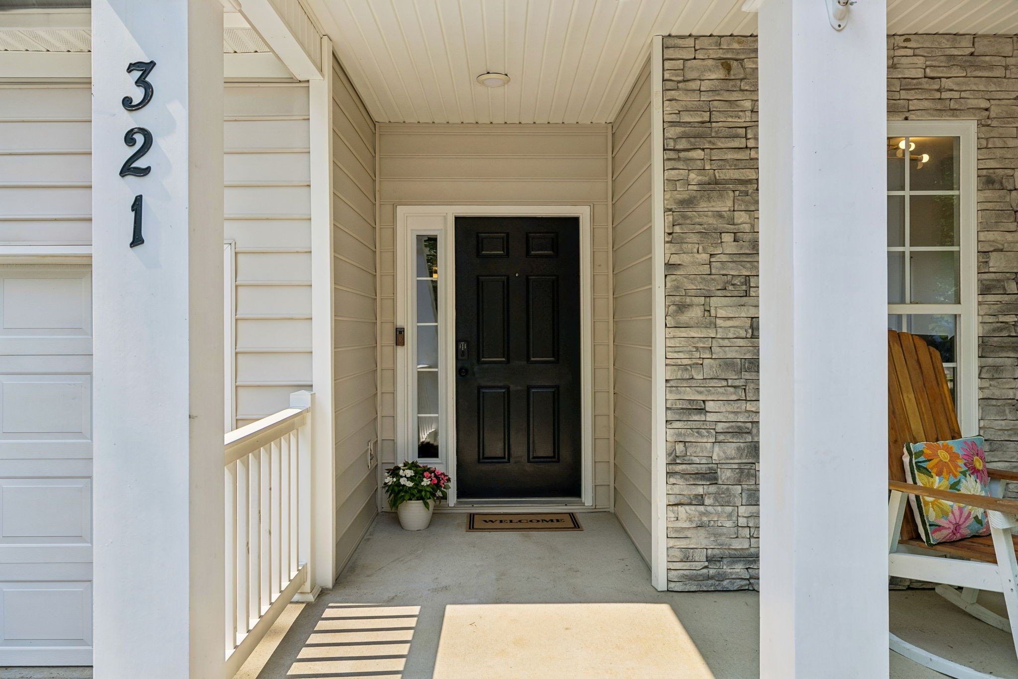 321 Deep Woods Cir
