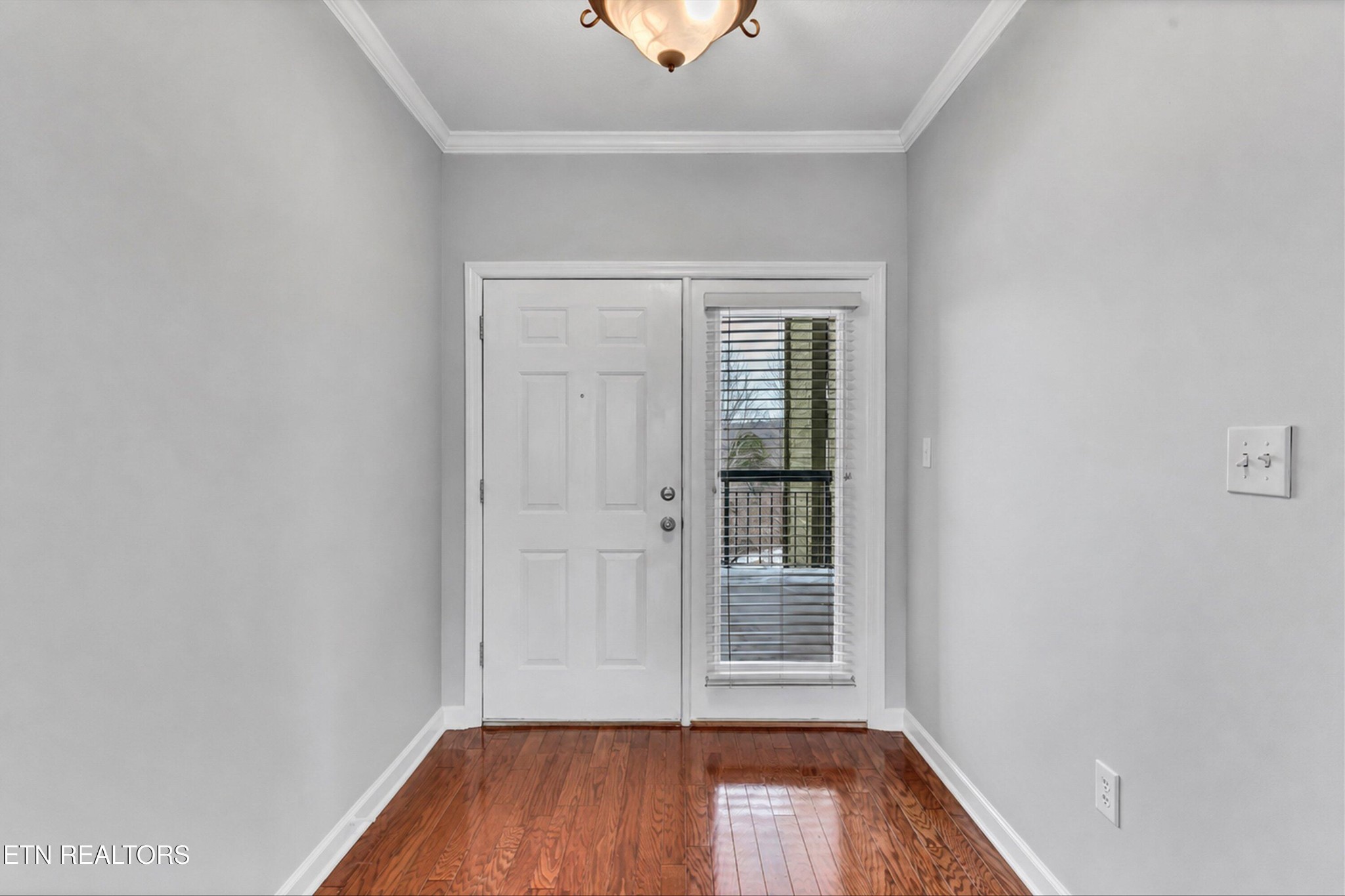 338 Pinnacle View Way