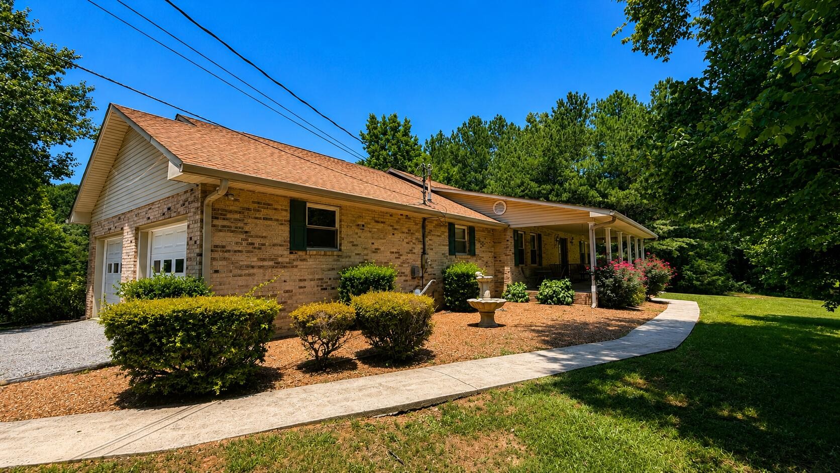 509 Chestuee Road, NE