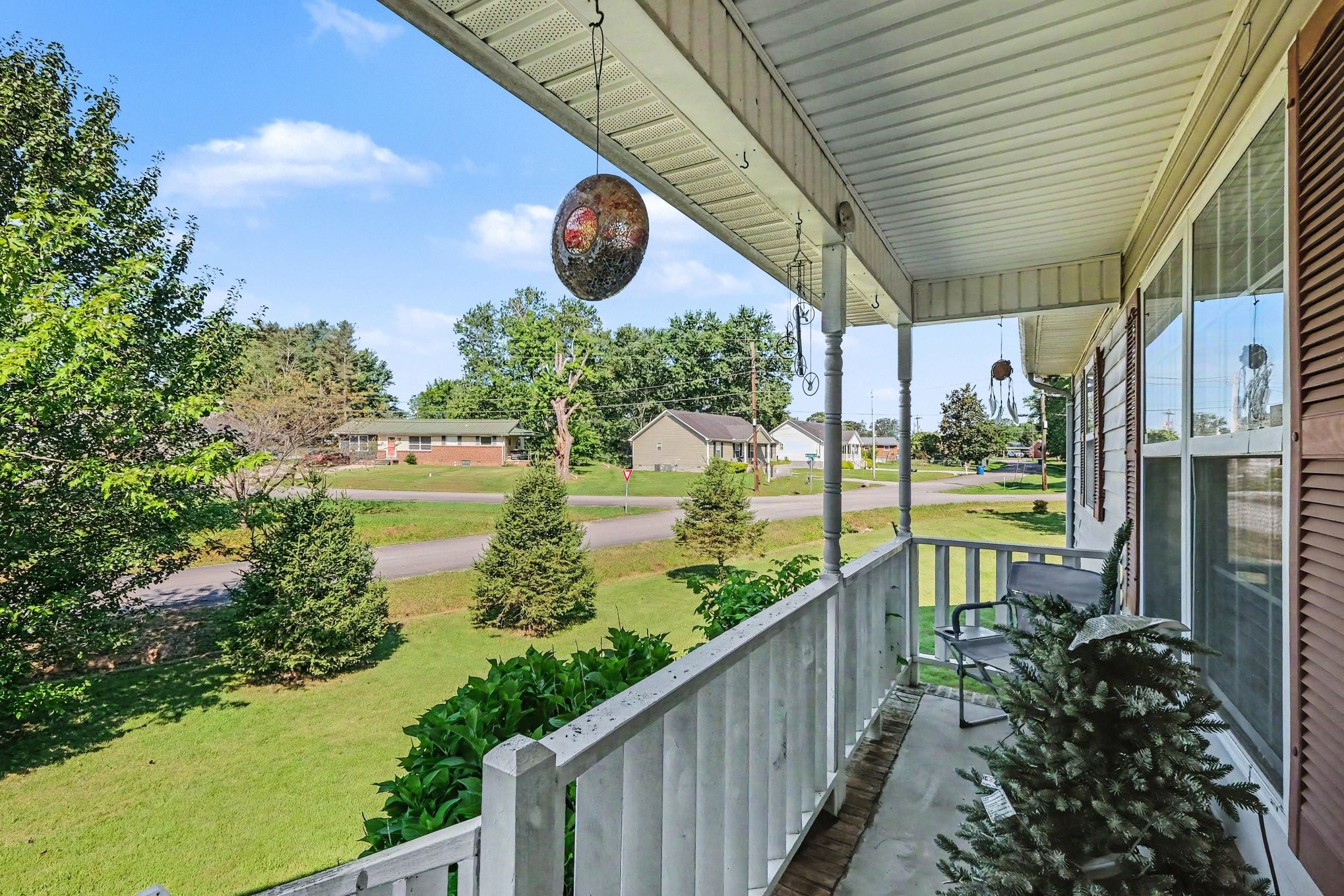 22 Edgewood Ct