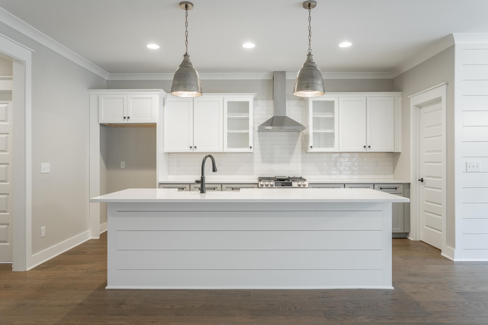 124 Murry Lane, NW