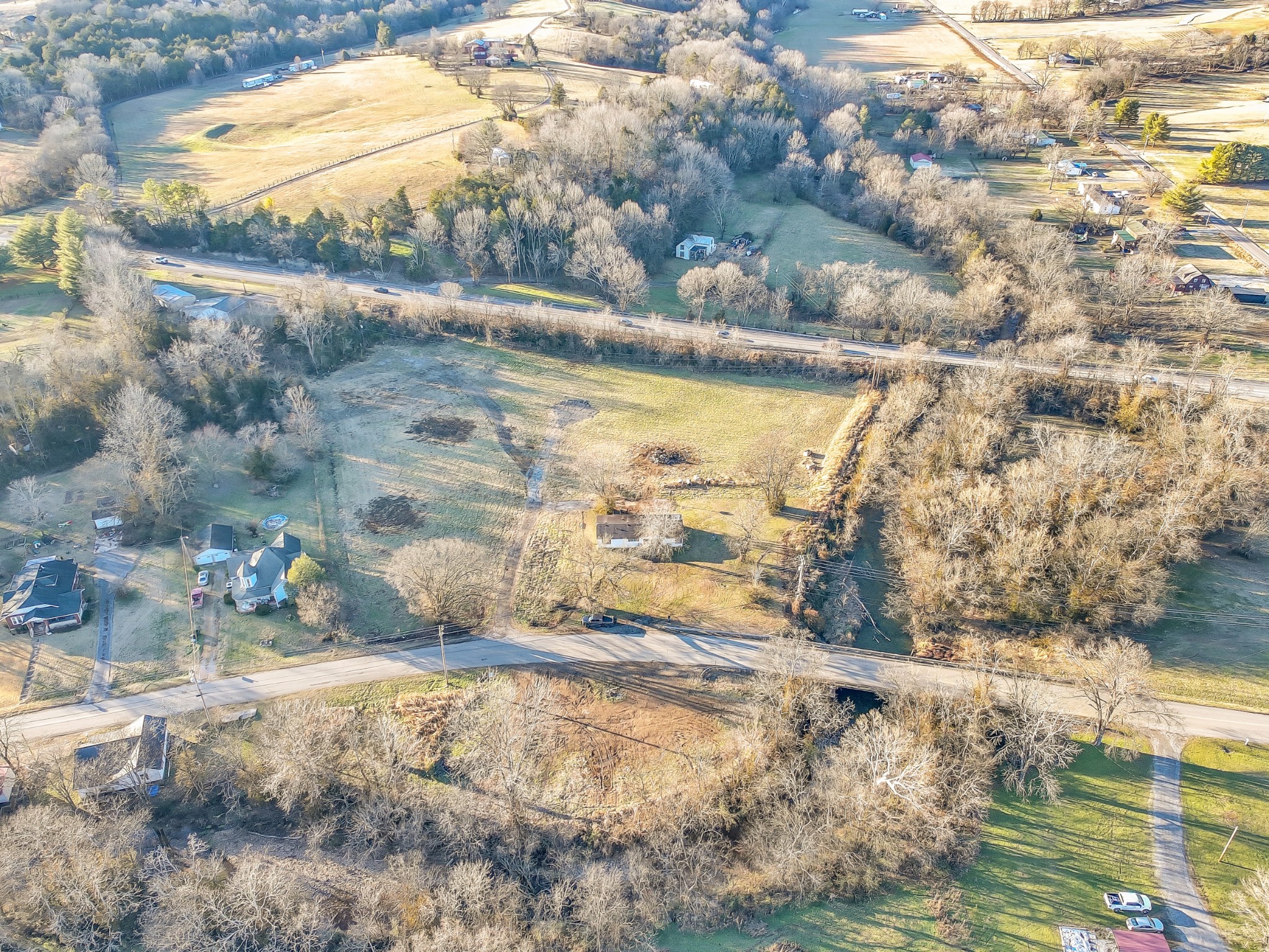 621 Old Highway 31 E 3