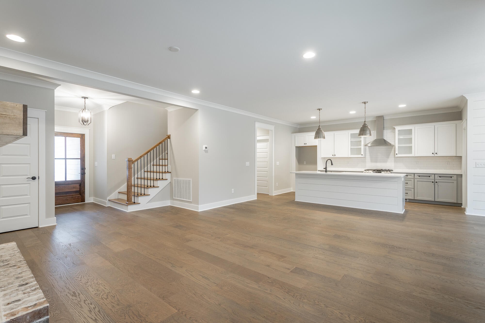 124 Murry Lane, NW