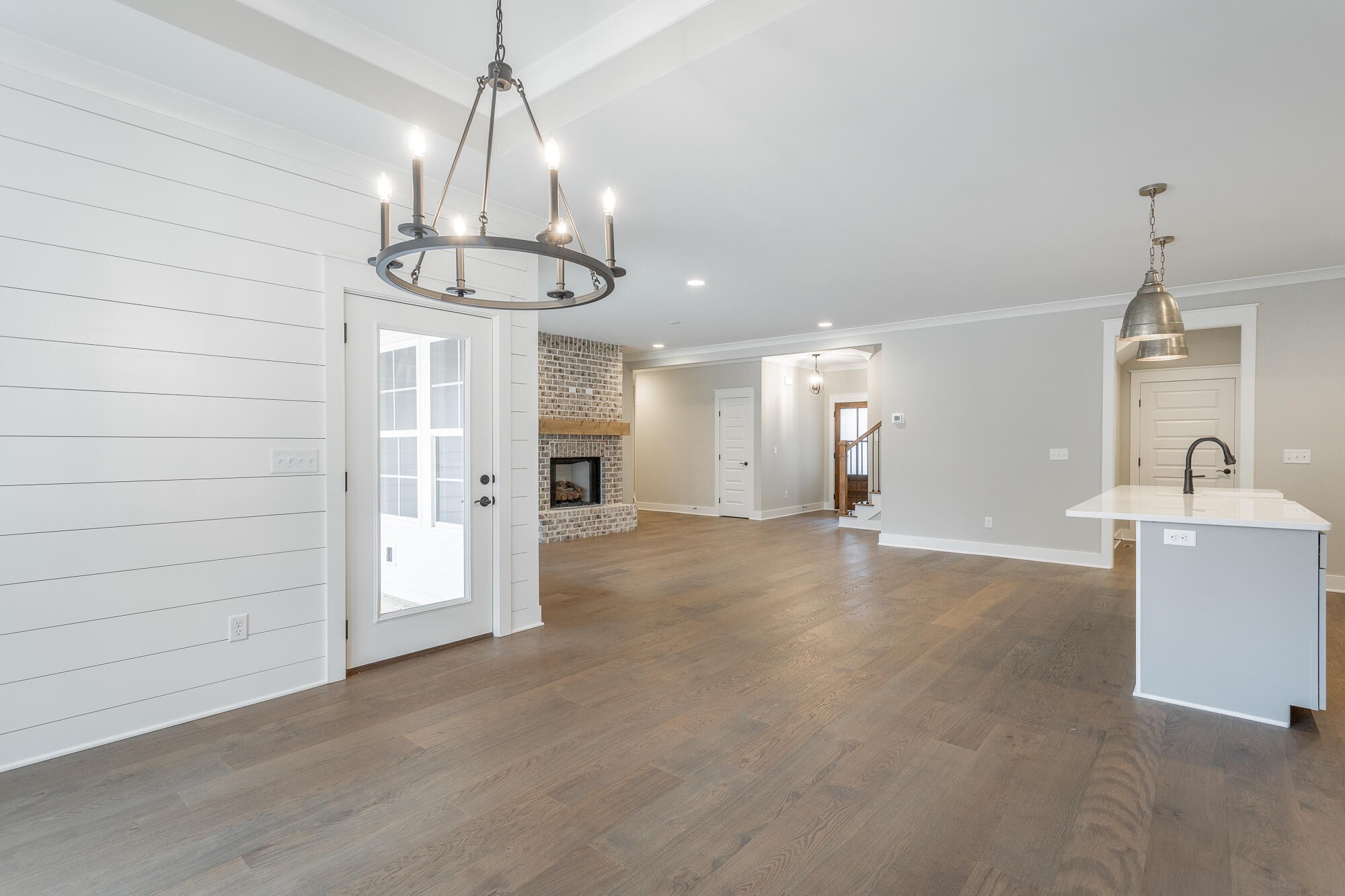 124 Murry Lane, NW