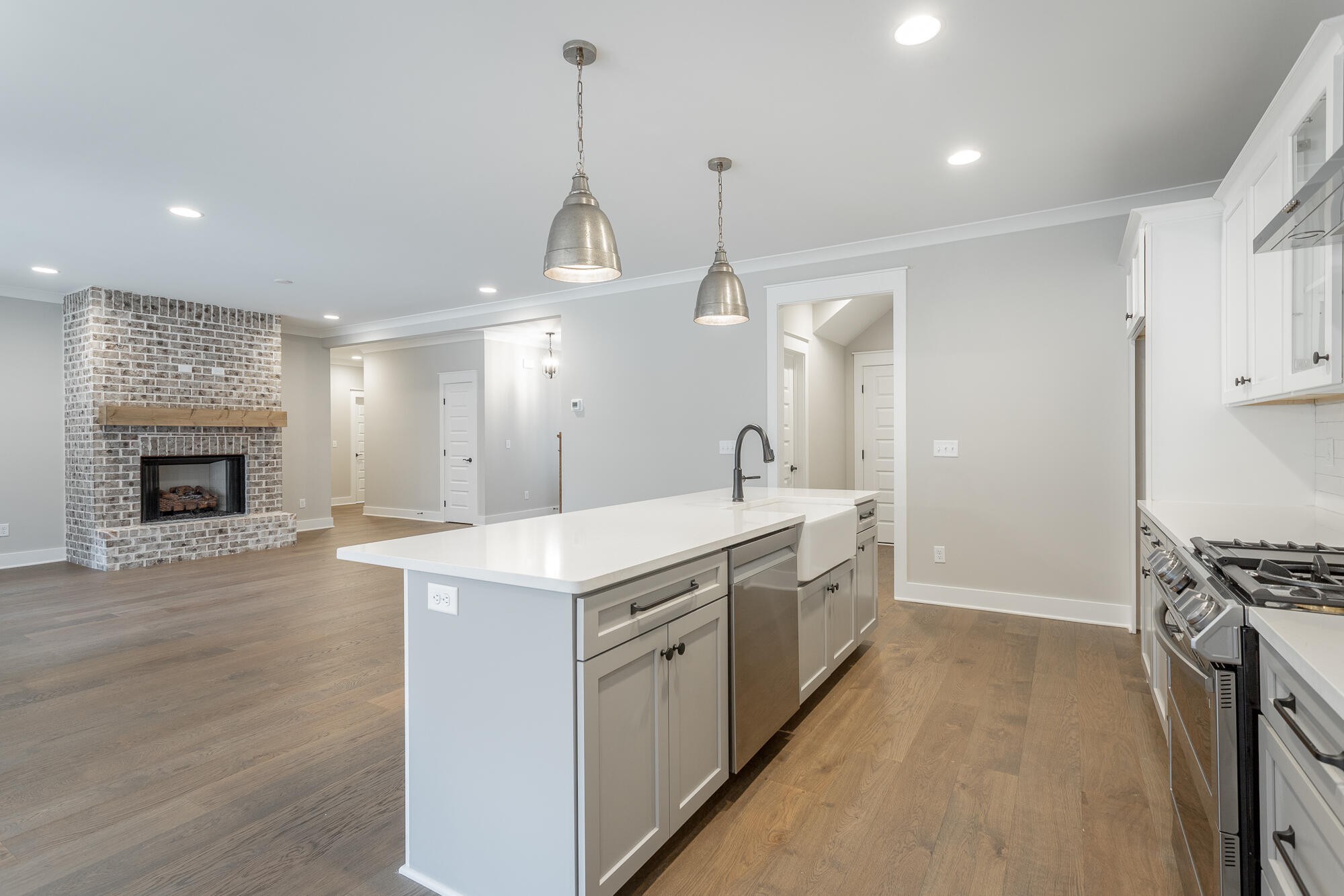 124 Murry Lane, NW