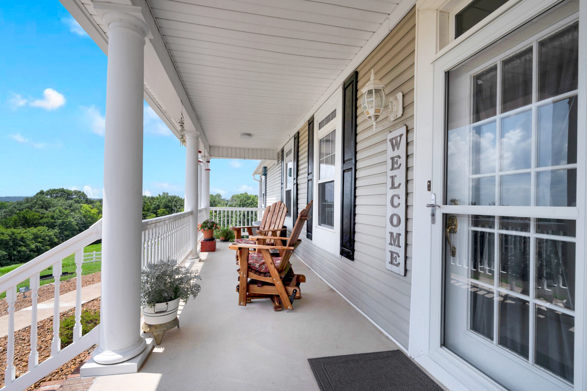 127 Barnes Hollow Rd