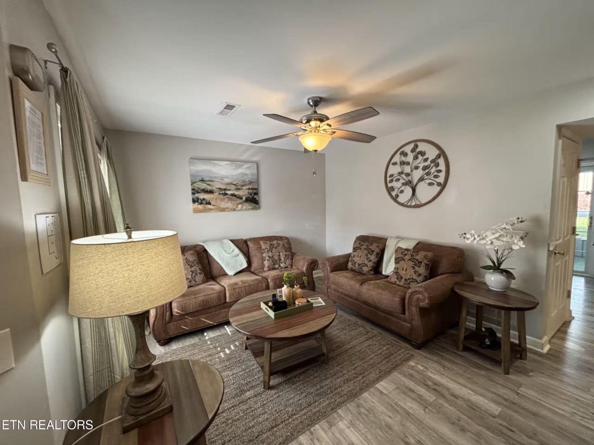 537 Orchard Valley Way