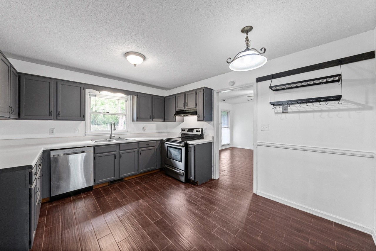 264 Cheshire Rd