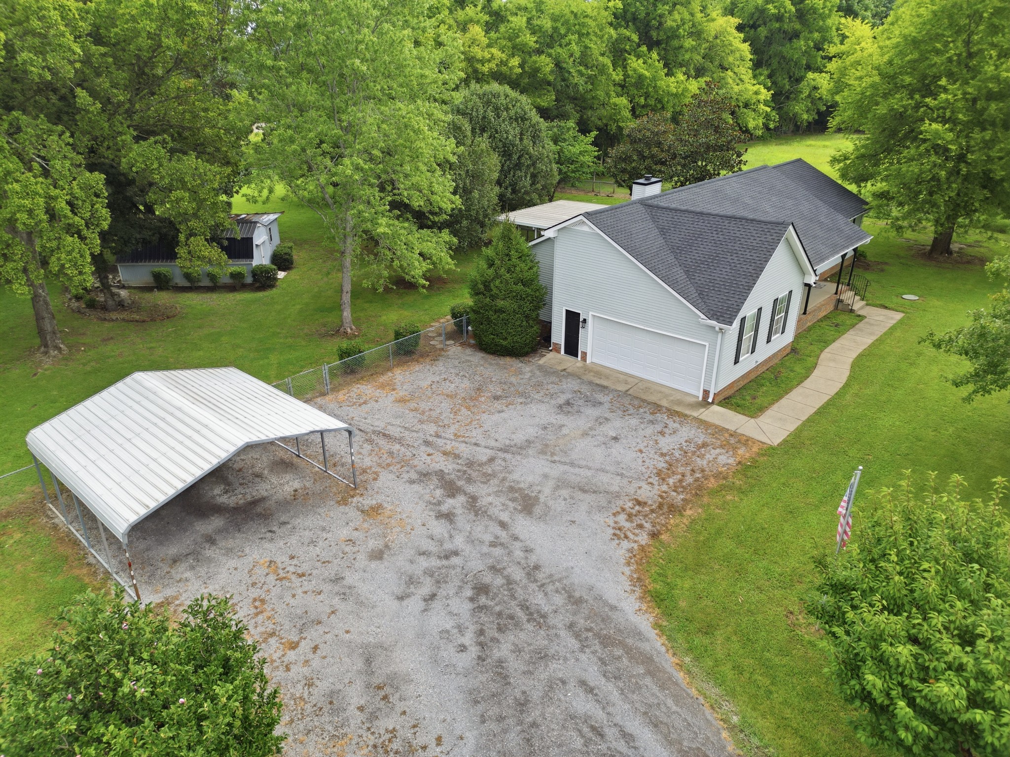 741 Trousdale Ferry Pike