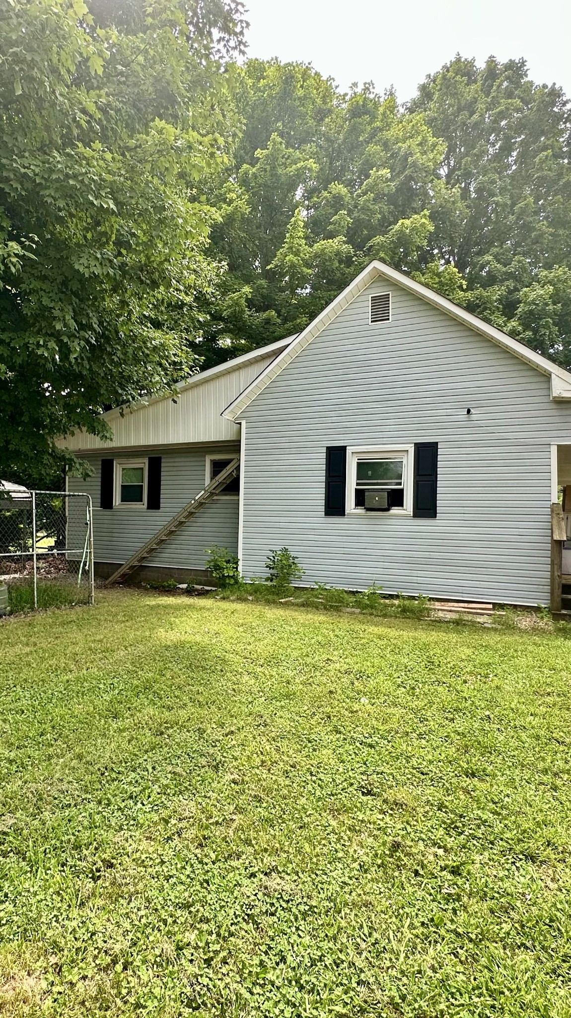 240 Red Hill Rd