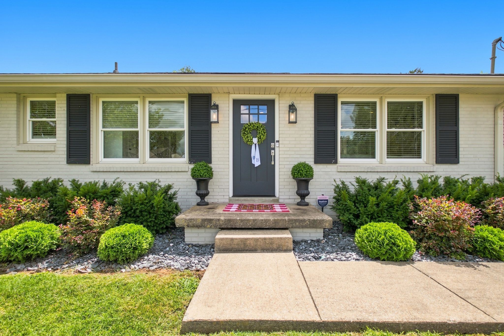 1014 Hickory Ct