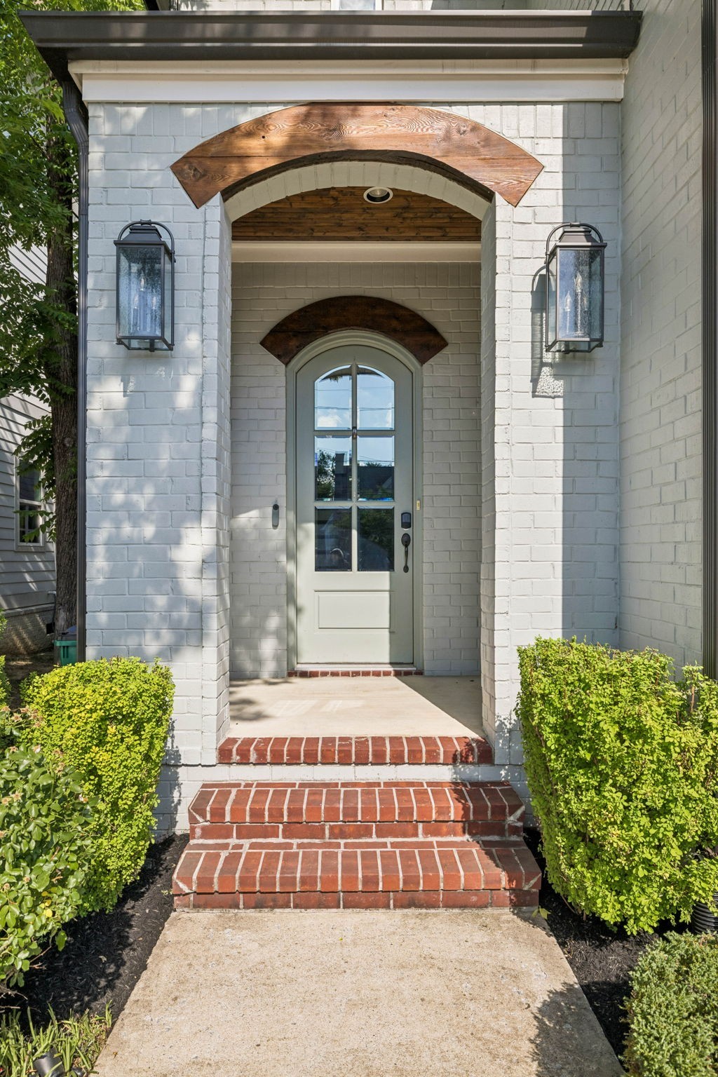 4114 Oriole Pl