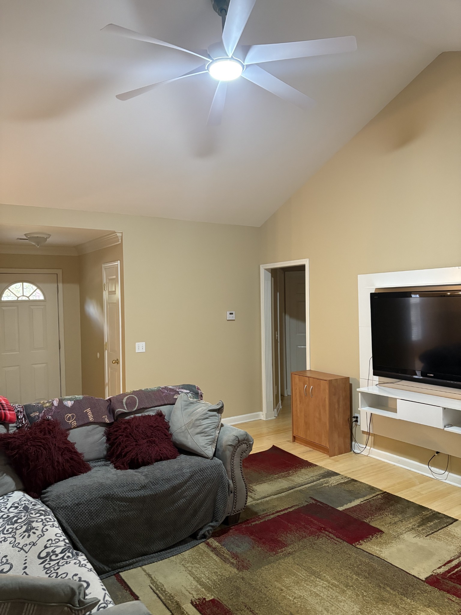 1156 Franklin Dr