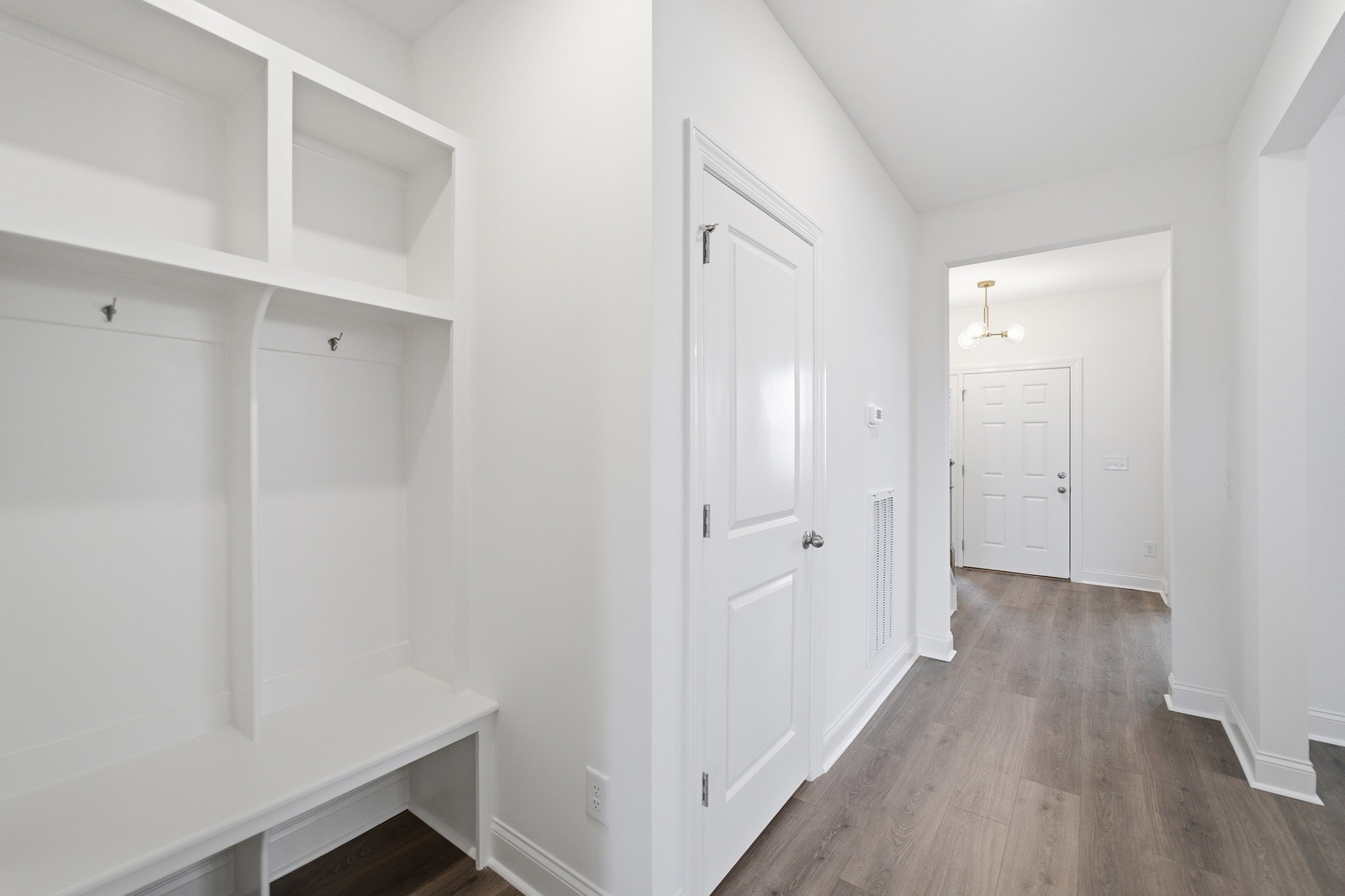 351 Van Conder Place