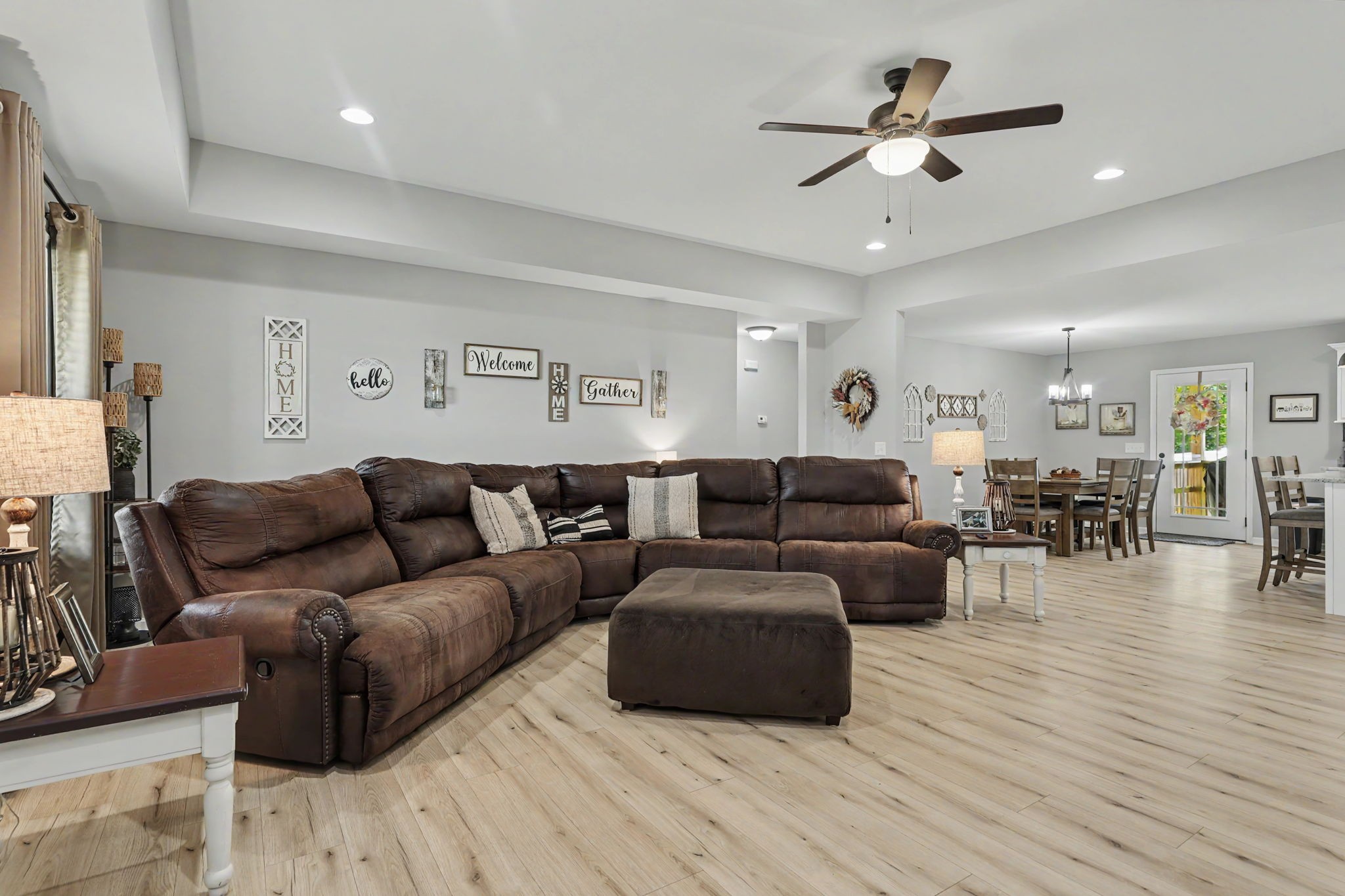 378 Randall Ln