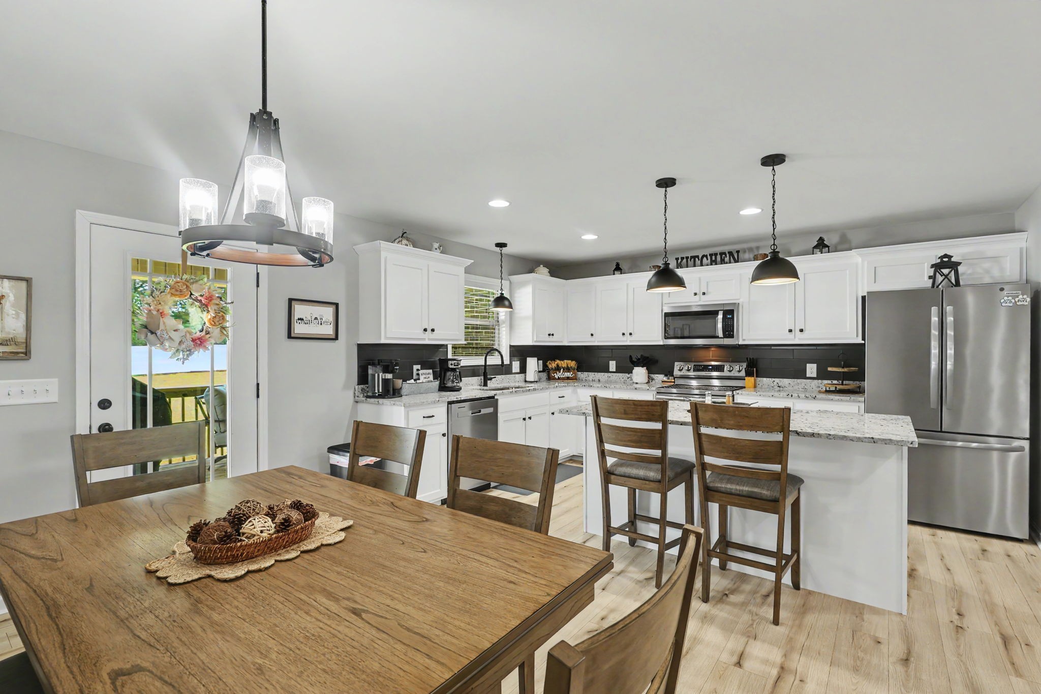 378 Randall Ln