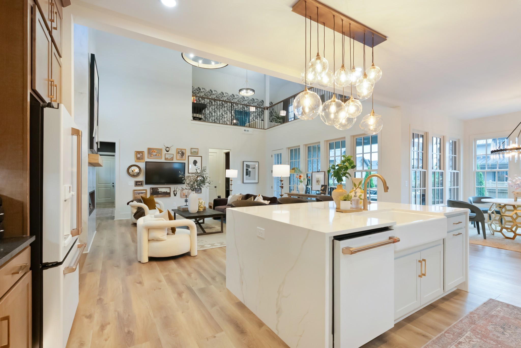 2555 Buckner Lane