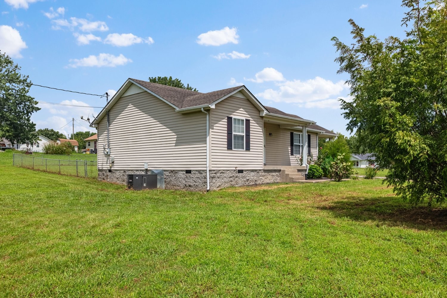 1655 Grace Ledford Rd