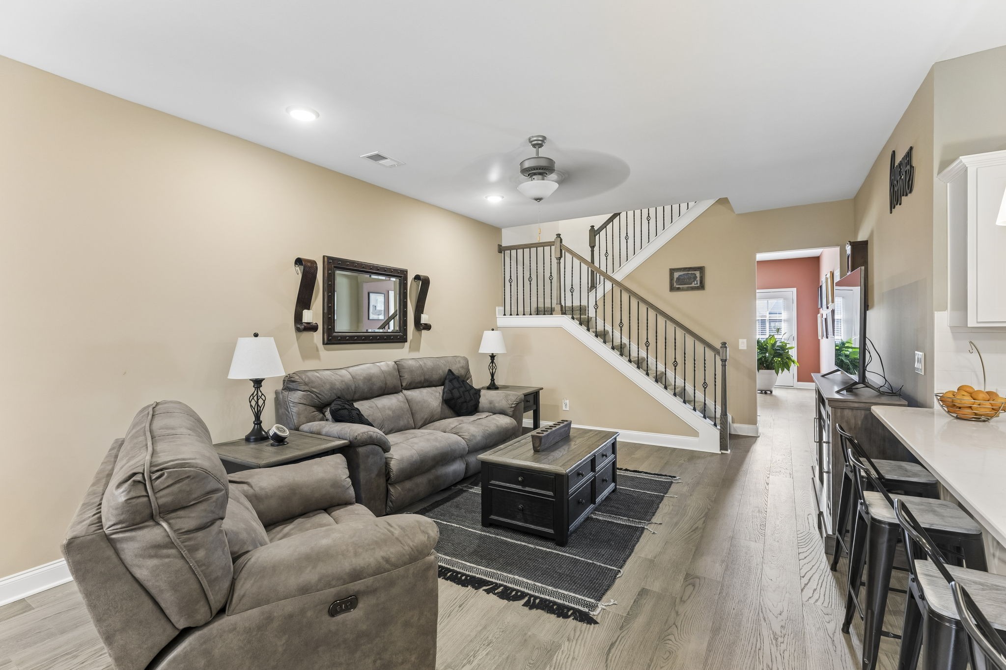1689 Foston Ln