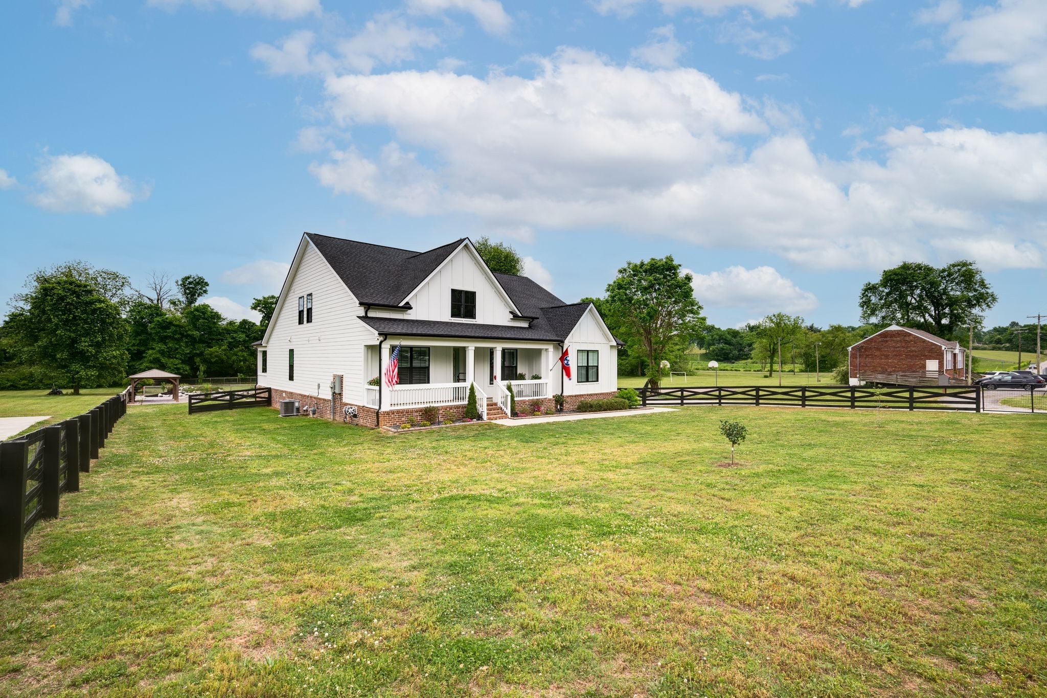 2315 Zion Rd