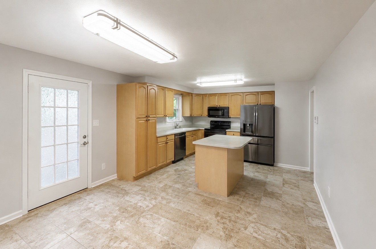 1637 Ogburn Chapel Rd