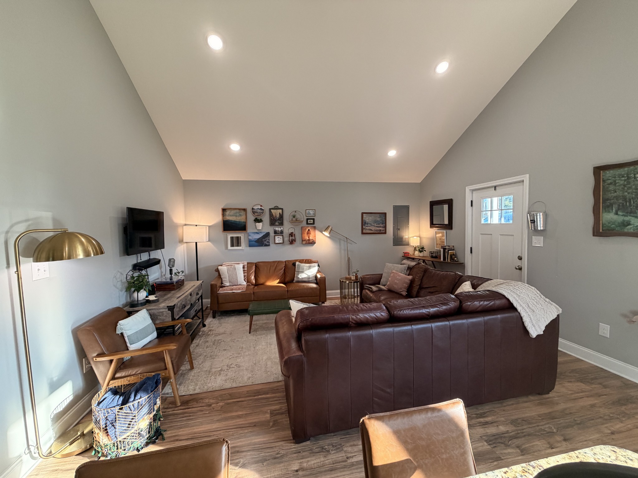 251 Timber Ridge Dr