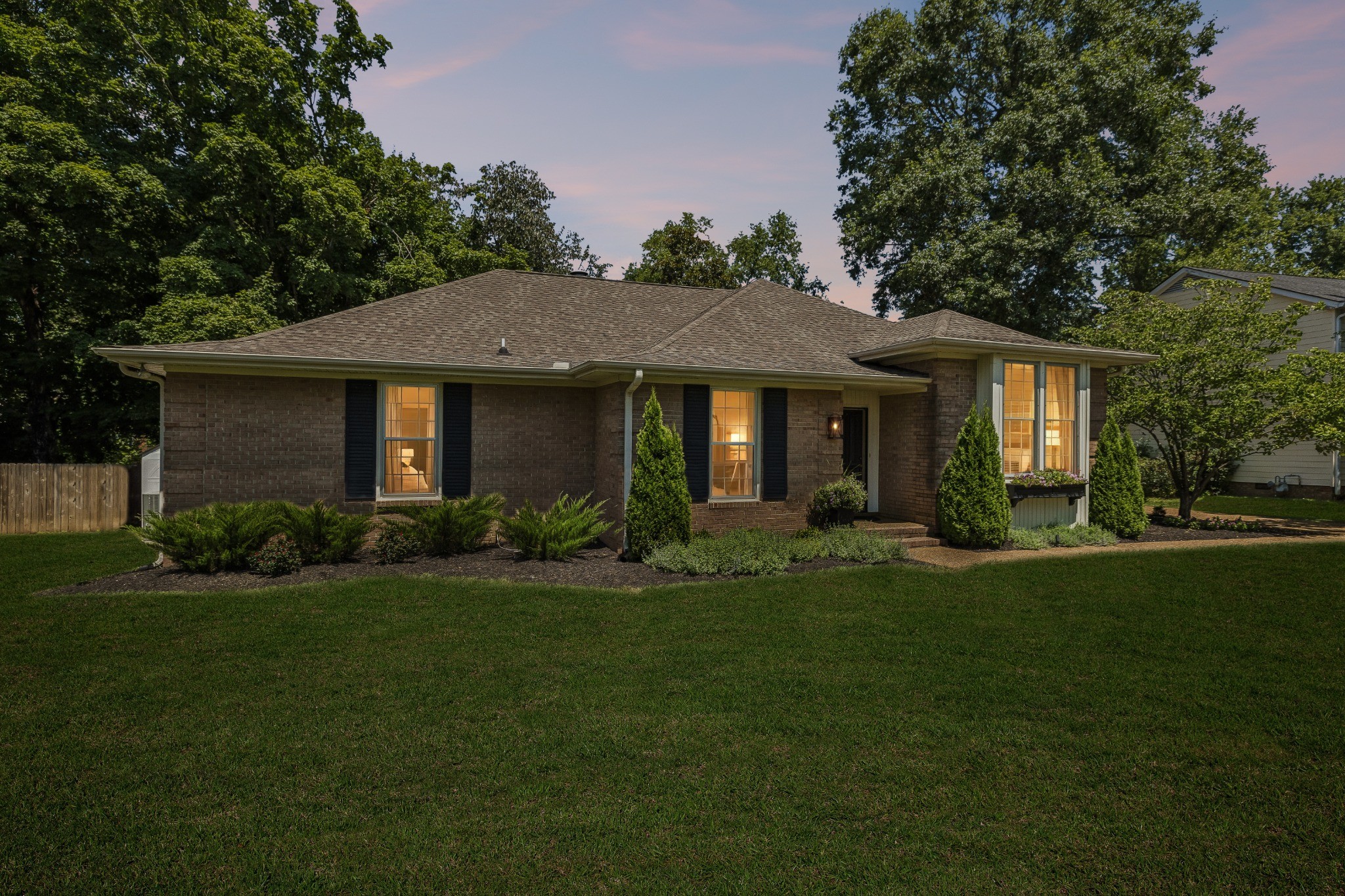 410 Stable Dr