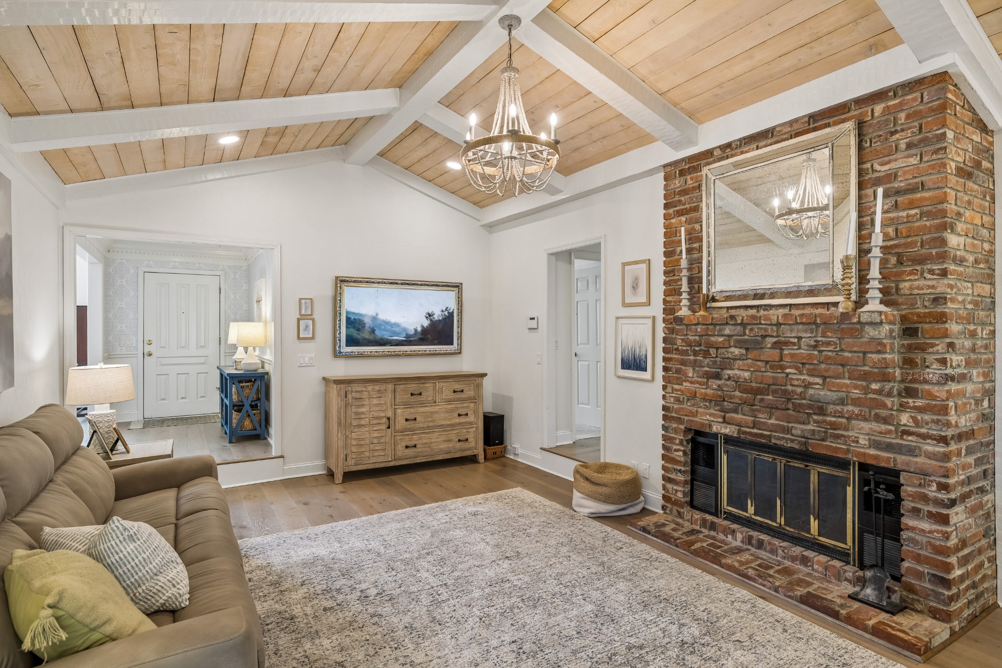 410 Stable Dr