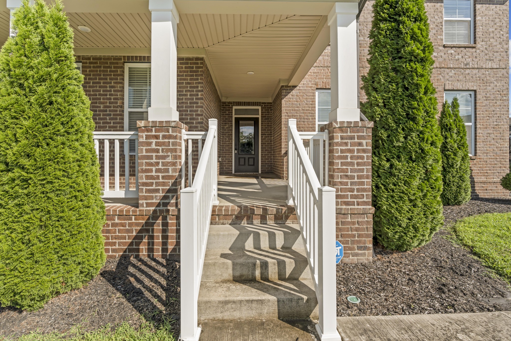 303 Twelve Oaks Ln