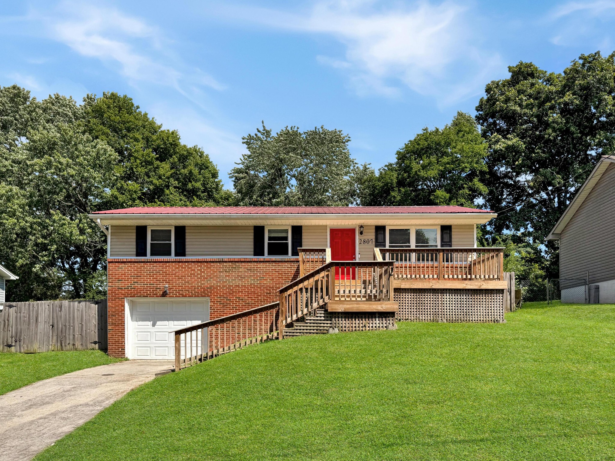 2807 Bo Street, SE