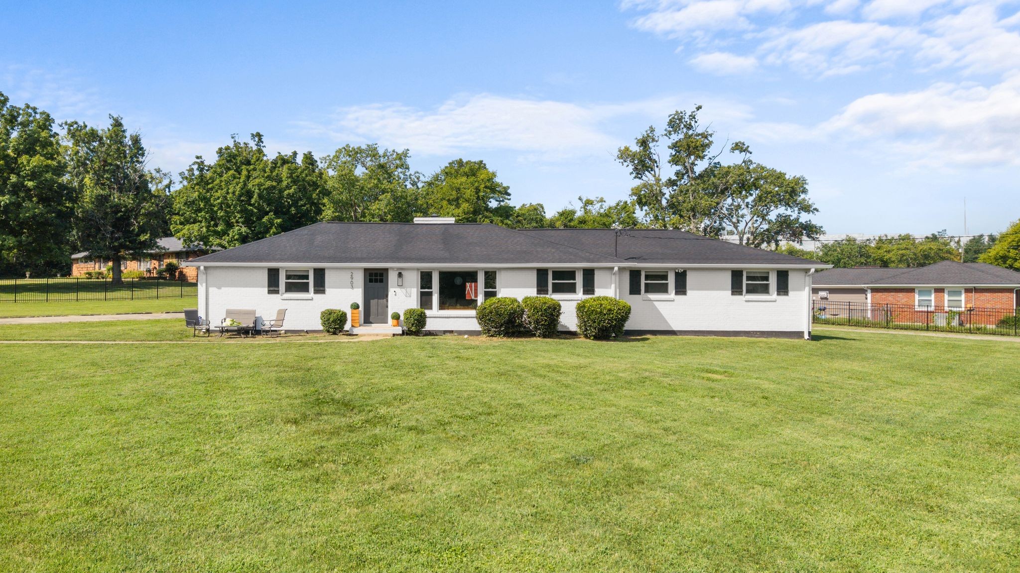 2903 Stanwyck Dr