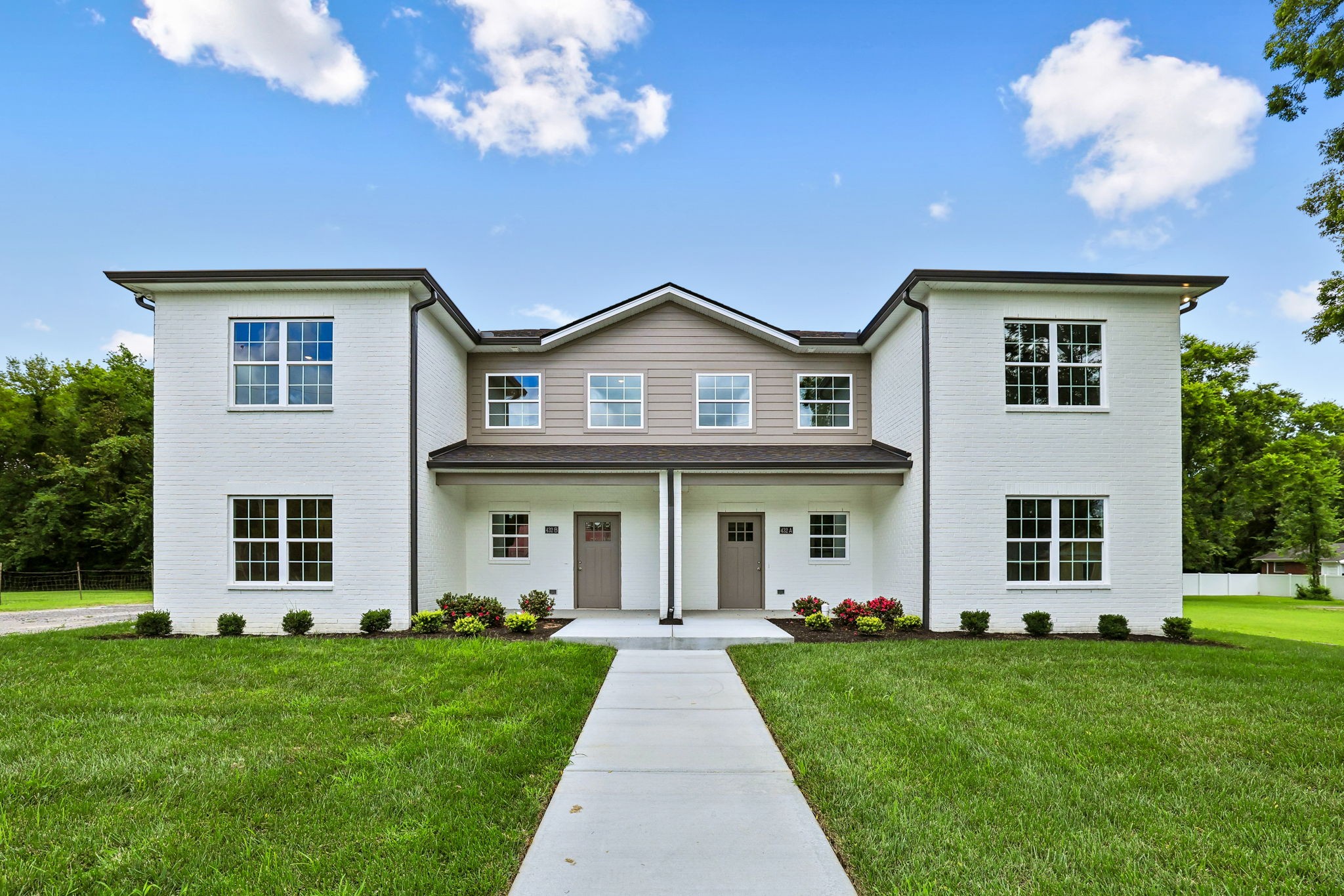 430 Hobbs Ave